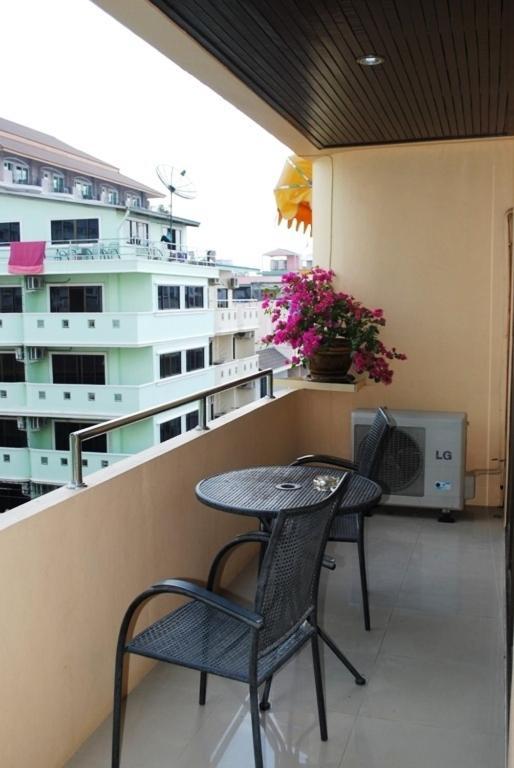 Pasadena Lodge Pattaya Kamer foto
